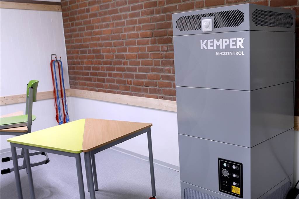 Sorgen an Halterner Schulen: „Frage mich, wie Kinder das verkraften würden“ In diesem Raum im Joseph-König-Gymnasium gibt es keine Fenster. Deshalb hat die Stadt eine Belüftungsanlage installiert.