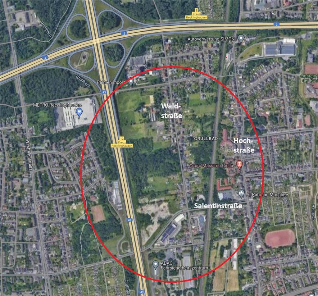Zweiter Anlauf für eine Zwangsversteigerung Satellitenbild: In einem rot umrandeten Bereich ist die Immobilie in Recklinghausen zu finden.