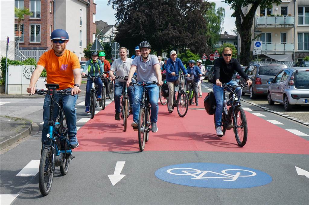 Jahresrückblick des Bezirksbürgermeisters: Hendrik Dierichs im Gespräch In diesem Sommer wurde die Fahrradstraße, die nun von Kirchhellen-Mitte nach Grafenwald führt, eröffnet.