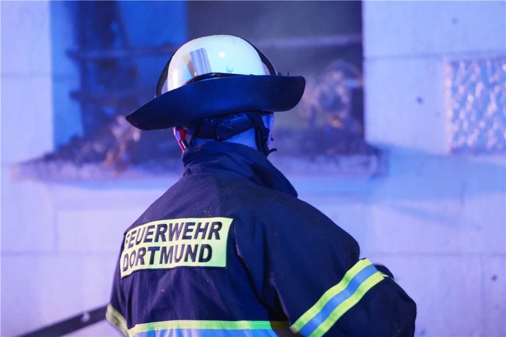 In Dortmund-Dorstfeld hat es in der Nacht zu Sonntag einen Wohnungsbrand gegeben.