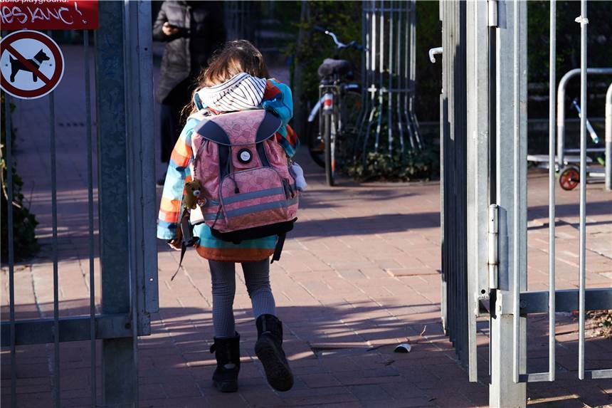 Omikron-Welle: Stadt Dortmund schließt weitere Schulen In Dortmund sind weitere Schulen geschlossen worden. (Symbolbidl)