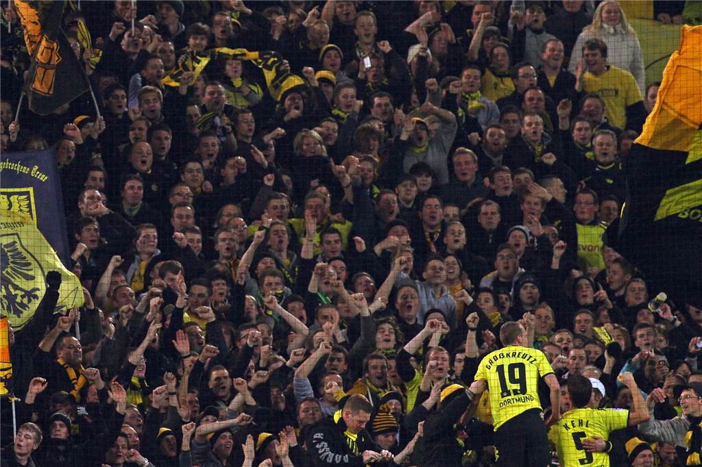 Der Ruf nach Ultras: Wie die Stimmung im BVB-Stadion noch zu retten ist In Dortmund steht man noch immer auf echte Kämpferherzen wie etwa Kevin Großkreutz im Jahr 2011.