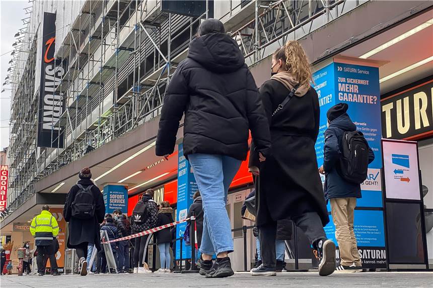 Trotz Notbremse: Dortmunder Läden dürfen öffnen In Dortmund wird die vereinbarte Notbremse nicht gelten. Das Einkaufen ist also weiterhin möglich - wenn ein negativer Coronatest vorliegt.