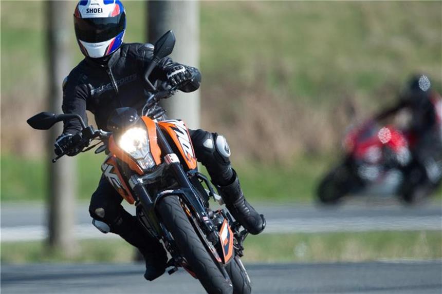 Motorradstiefel: Käufer können sich an DIN-Norm orientieren In einem neuen Test schnitten die meisten Motorradstiefel „gut“ ab. Foto: Swen Pförtner