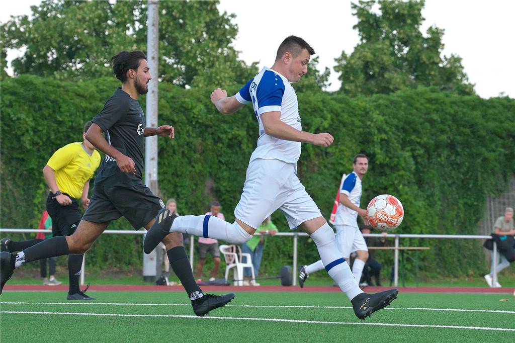 In einem spannenden Finale verteidigte der TuS Haltern am See seinen Stadtmeister-Titel dank eines 2:1-Sieges gegen Ausrichter TuS Sythen.