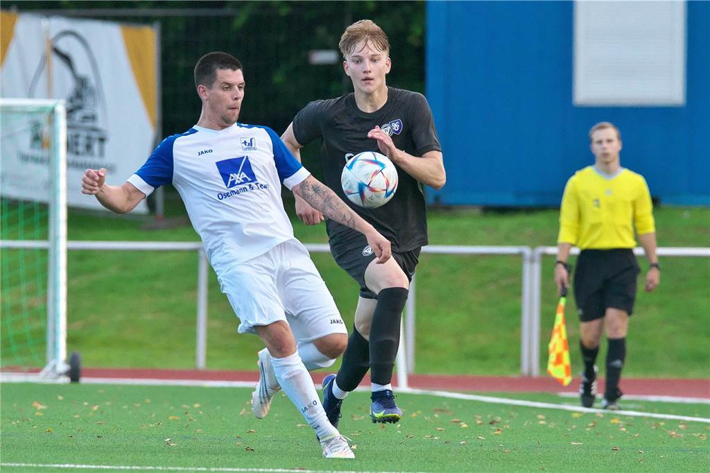 In einem spannenden Finale verteidigte der TuS Haltern am See seinen Stadtmeister-Titel dank eines 2:1-Sieges gegen Ausrichter TuS Sythen.