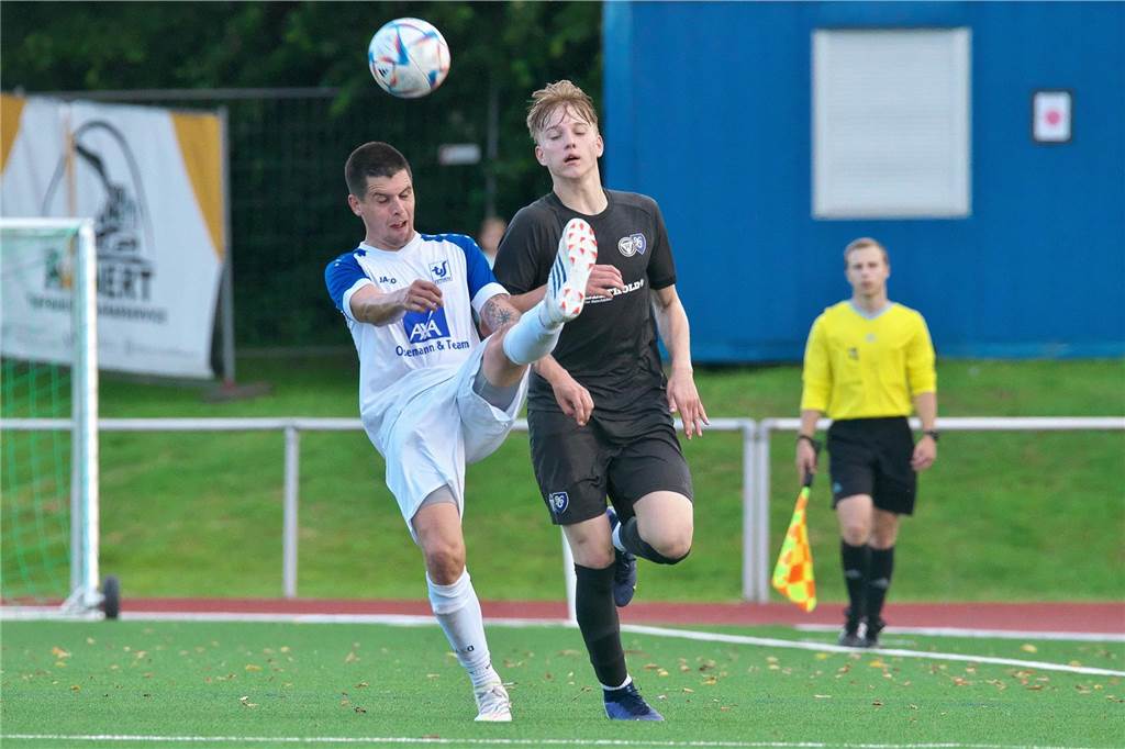 In einem spannenden Finale verteidigte der TuS Haltern am See seinen Stadtmeister-Titel dank eines 2:1-Sieges gegen Ausrichter TuS Sythen.
