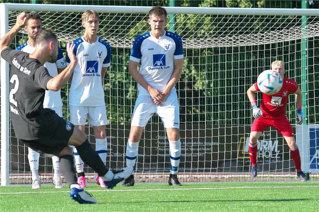 In einem spannenden Finale verteidigte der TuS Haltern am See seinen Stadtmeister-Titel dank eines 2:1-Sieges gegen Ausrichter TuS Sythen.