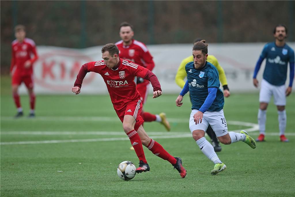 Wacker Obercastrop gegen Lüner SV: Über 60 Fotos vom rasanten Testspiel In einem Testspiel setzte sich der SV Wacker Obercastrop nach einem 0:1-Rückstand mit 3:1 gegen den Lüner SV durch.