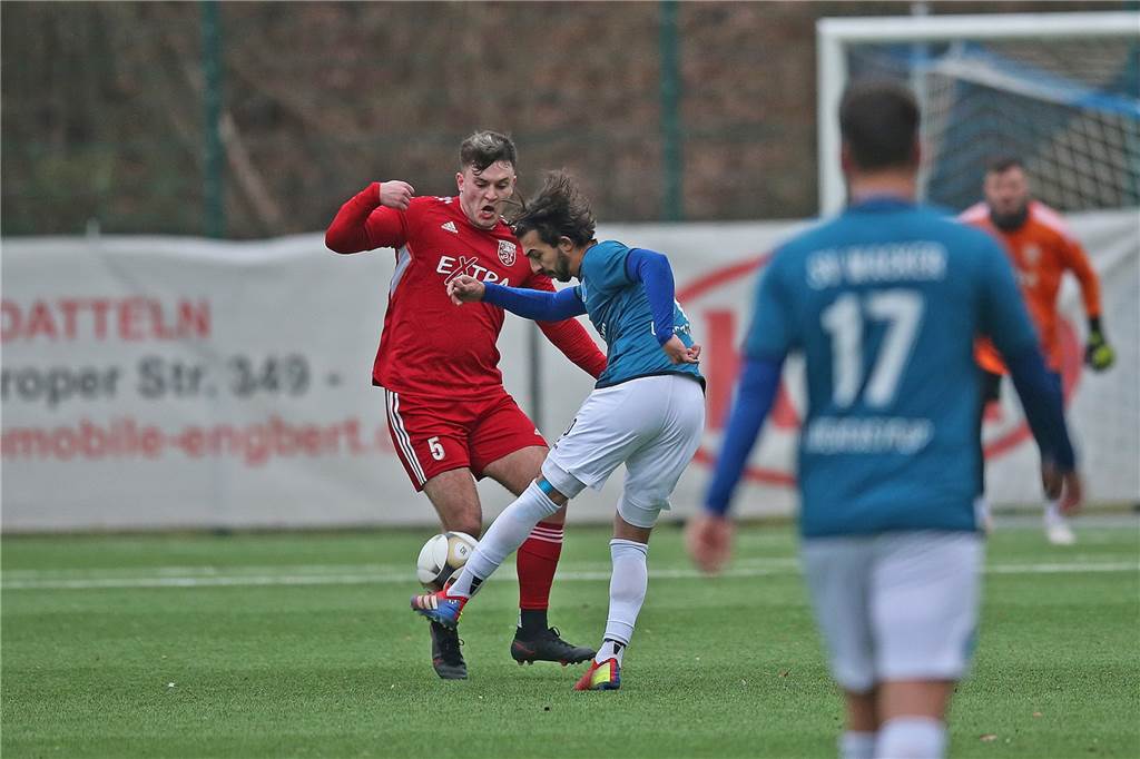 Wacker Obercastrop gegen Lüner SV: Über 60 Fotos vom rasanten Testspiel In einem Testspiel setzte sich der SV Wacker Obercastrop nach einem 0:1-Rückstand mit 3:1 gegen den Lüner SV durch.