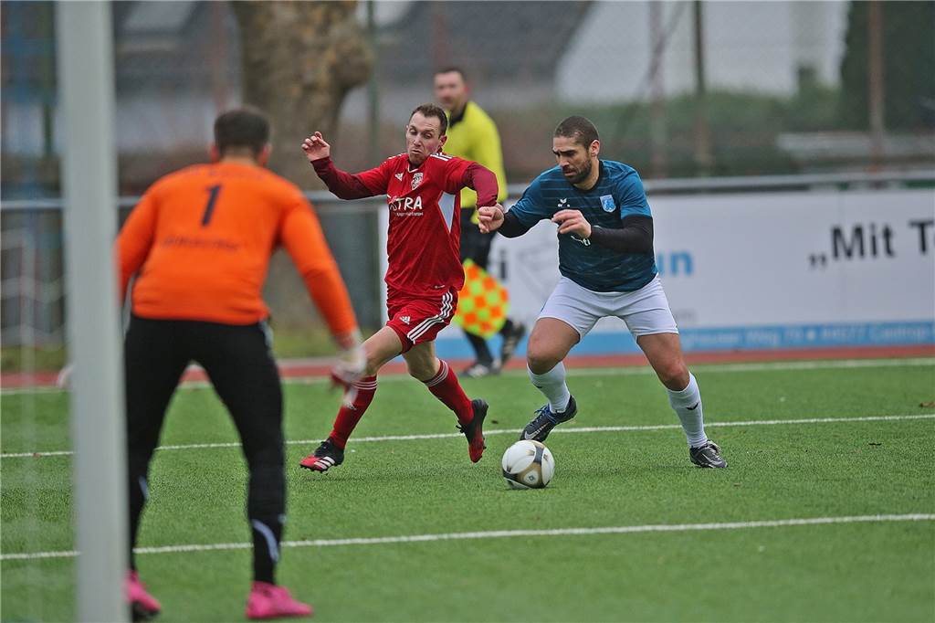 Wacker Obercastrop gegen Lüner SV: Über 60 Fotos vom rasanten Testspiel In einem Testspiel setzte sich der SV Wacker Obercastrop nach einem 0:1-Rückstand mit 3:1 gegen den Lüner SV durch.