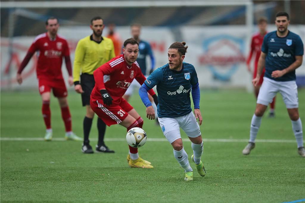 Wacker Obercastrop gegen Lüner SV: Über 60 Fotos vom rasanten Testspiel In einem Testspiel setzte sich der SV Wacker Obercastrop nach einem 0:1-Rückstand mit 3:1 gegen den Lüner SV durch.