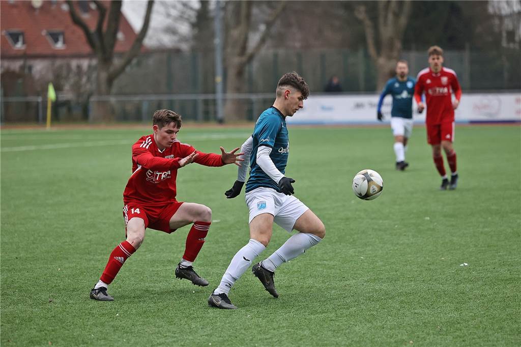 Wacker Obercastrop gegen Lüner SV: Über 60 Fotos vom rasanten Testspiel In einem Testspiel setzte sich der SV Wacker Obercastrop nach einem 0:1-Rückstand mit 3:1 gegen den Lüner SV durch.