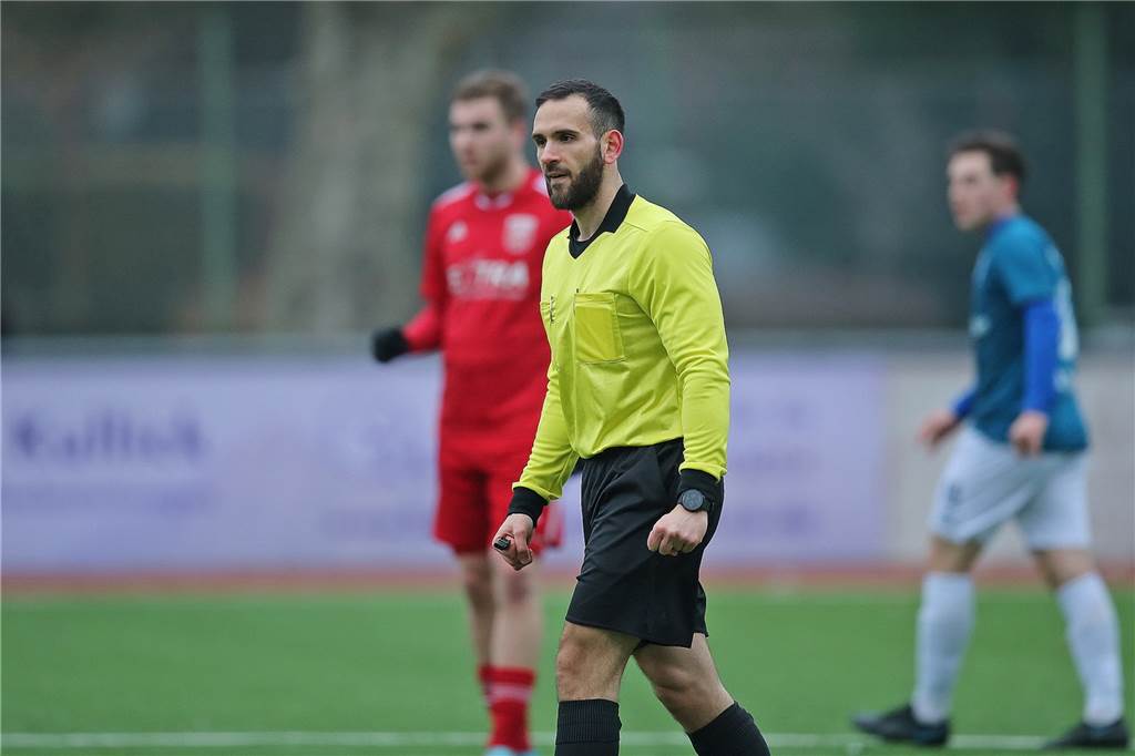 Wacker Obercastrop gegen Lüner SV: Über 60 Fotos vom rasanten Testspiel In einem Testspiel setzte sich der SV Wacker Obercastrop nach einem 0:1-Rückstand mit 3:1 gegen den Lüner SV durch.