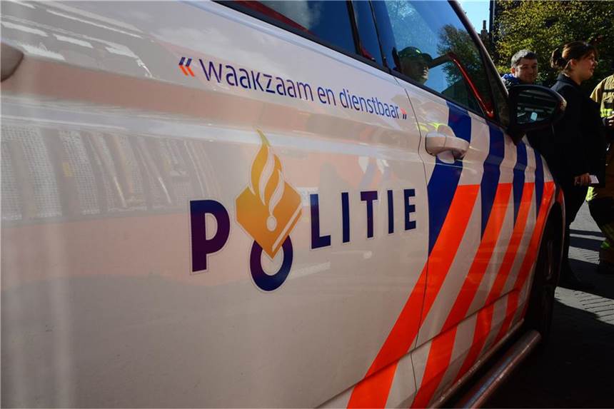 Passant meldet Schuss in Enschede – Polizei sperrt mehrere Straßen In Enschede soll am Freitagabend ein Schuss gefallen sein.