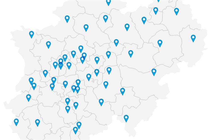 Wo entstehen Impfzentren in NRW? Interaktive Karte zeigt alle Standorte In jedem Kreis und in jeder kreisfreien Stadt in NRW soll mindestens ein Corona-Impfzentrum stehen.