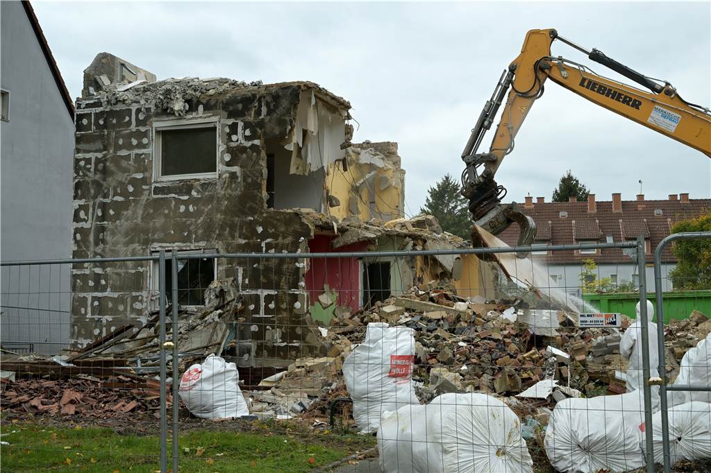 WBG-Prokurist zu Abriss und Neubau: Moderner wohnen an der Bebelstraße Abriss der Häuser In Lünen-Süd