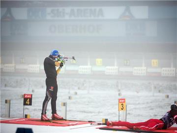 In Oberhof soll 2020 oder 2012 die Biathlon-WM stattfinden. Foto: Kay Nietfeld