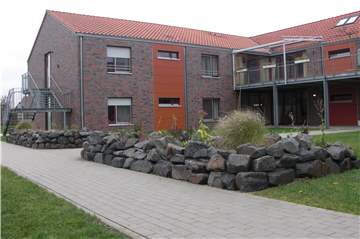 In Olfen - hier auf dem Foto zu sehen - , Lüdinghausen und Ascheberg gibt es bereits Wohnhäuser für Menschen mit Behinderung.