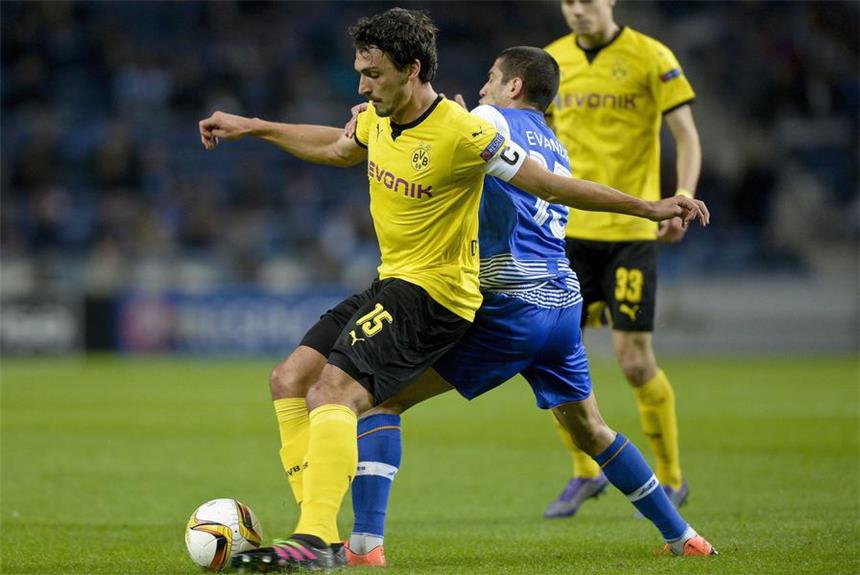 Mats Hummels: "Komplett nach Plan gelaufen" In Porto zur Halbzeit ausgewechselt: BVB-Kapitän Mats Hummels.