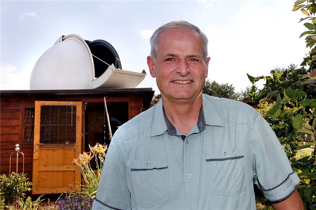Beeindruckende Fotos: Halterner auf den Spuren der Perseiden In Rainer Sparenbergs Garten in Sythen steht eine Sternenkuppel für seine Teleskope.