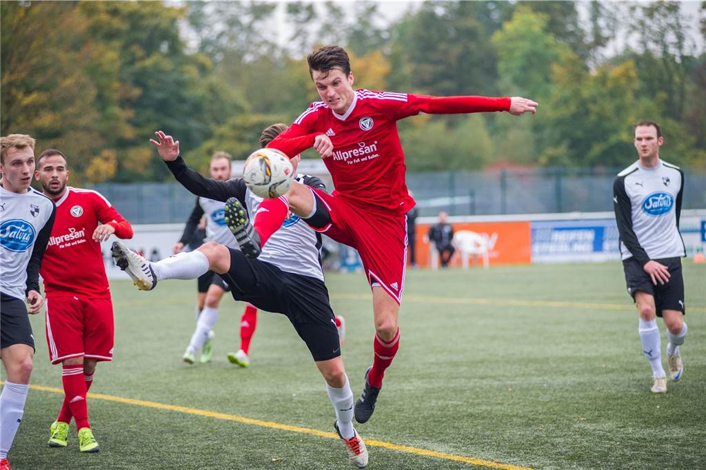 Halterner Traum-11: Florian Abendroths „unfassbar nerviges“ Duo und Beckenbauer In seiner Traum-Elf stellt Florian Abendroth auch Dustin Eilert (v.) auf, der allerdings oft zu sehr an Franz Beckenbauer erinnert habe.