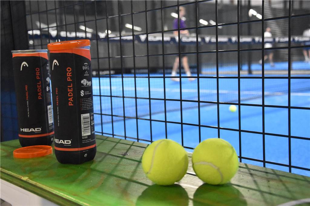 Padelbälle.
