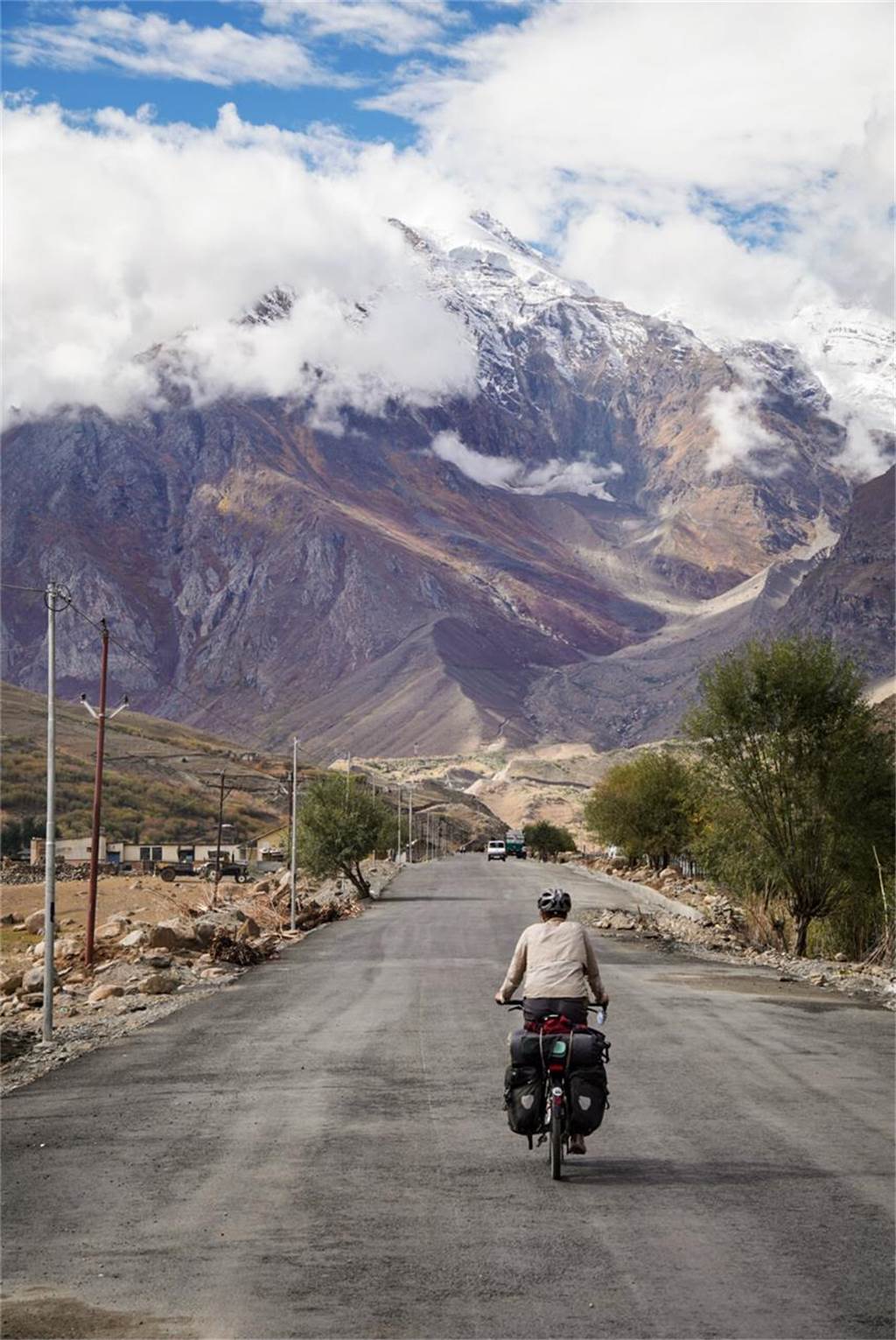 Indien - wir machen uns auf zu den hohen Bergen, in das Himalaya Gebirge.
