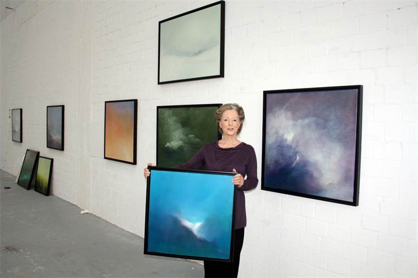 Ingrid van Enderts Himmelsdiamanten Ingrid van Endert zeigt den Himmel in den schönsten Farben.