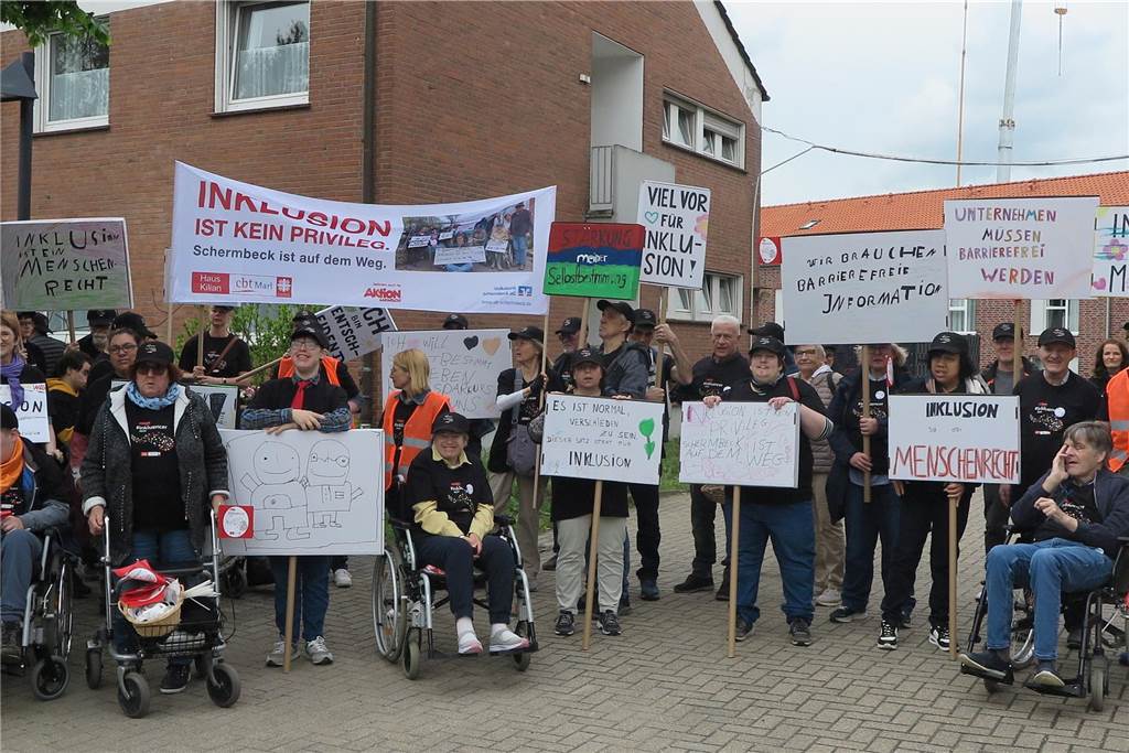 Mehr Inklusion: Das „Haus Kilian“ organisierte einen Protestgang Inklusion ist kein Privileg: Für mehr Toleranz und Gleichstellung gingen kürzlich die Schermbecker auf die Straße und demonstrierten für ihre Rechte.
