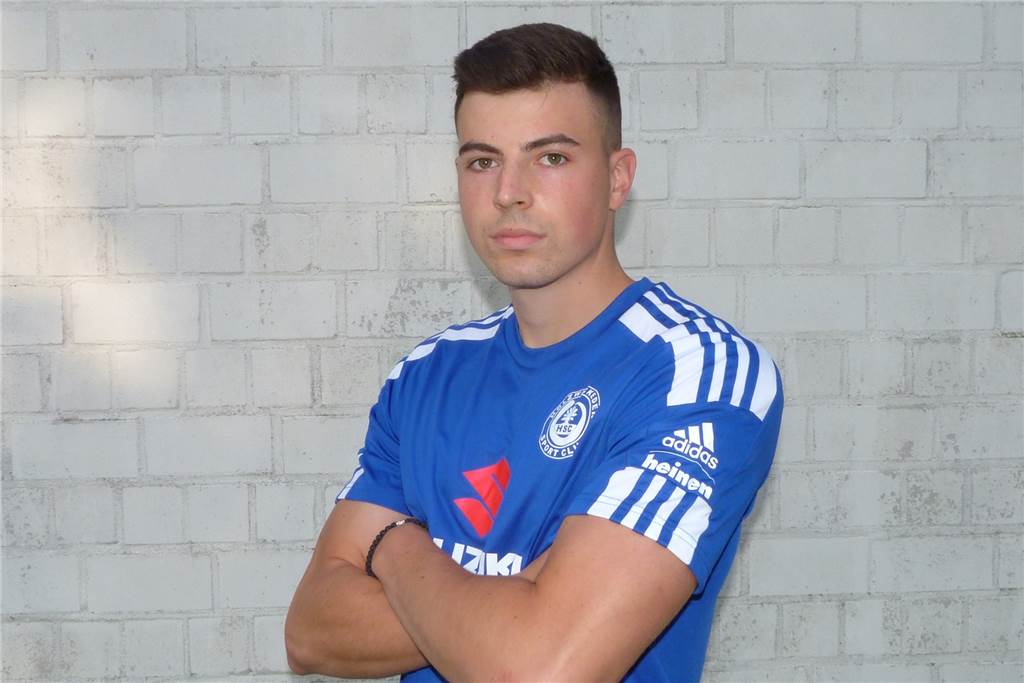 Innenverteidiger Damjan Ilic bleibt dem Holzwickeder SC ligaunabhängig ein weiteres Jahr erhalten.