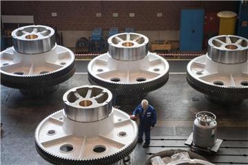 Insgesamt gingen bei den exportorientierten Maschinenbauern im Jahresvergleich 14 Prozent mehr Bestellungen ein. Foto: Marijan Murat