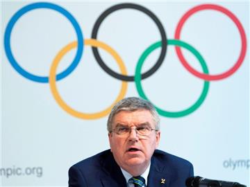 IOC-Präsident Thomas Bach verteidigt seine Standpunkte . Foto: Laurent Gillieron