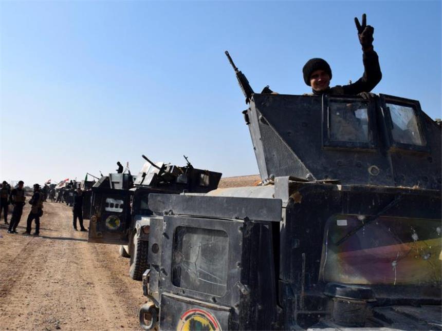Irakische Truppen dringen in Ramadis Regierungsviertel ein Irakische Truppen rücken in die IS-Hochburg Ramadi ein. Große Teile der Stadt sollen befreit sein. Foto: str