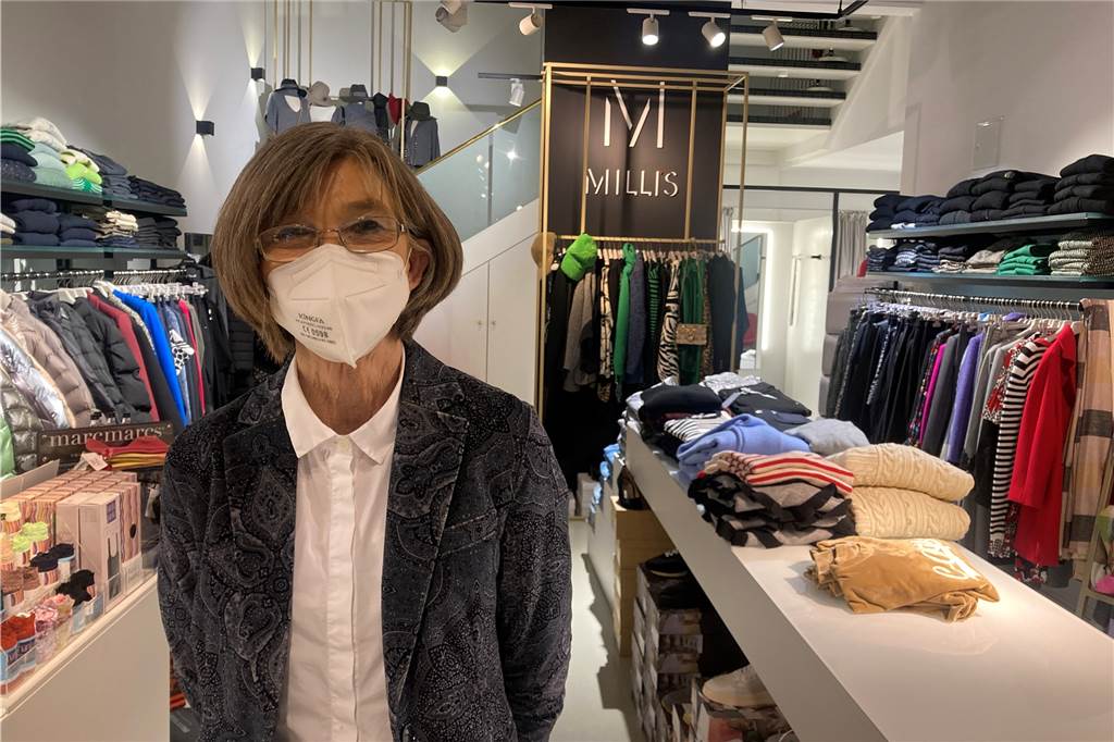 Black Friday in der Krise: Nicht alle Händler machen mit Iris Gabryszak ist Mitarbeiterin der Boutique "Milli's".