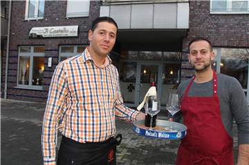 Ismet Gashi (37, r.) hatte das Restaurant vor rund 13 Jahren mit einem italienischen Partner eröffnet, der vor zwei Jahren aber zurück nach Italien ging. Ismet Gashi kocht weiterhin italienisch, Behxhet Gashi (40) leitet jetzt den Service.
