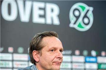 Ist kein Freund der neu geschaffenen Nations League: Hannover-Sportdirektor Horst Heldt. Foto: Hauke-Christian Dittrich