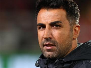 Ist nicht mehr Trainer vom VfL Bochum: Ismail Atalan. Foto: Daniel Karmann