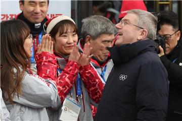 Ist zehn Tage vor den Winderspielen in Südkorea eingetroffen. IOC-Präsident Thomas Bach. Foto: dpa