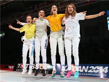 Italiens Florettdamen besiegten Russland im Finale mit 45:39 und wurden erneut Weltmeister. Foto: Sergei Ilnitsky