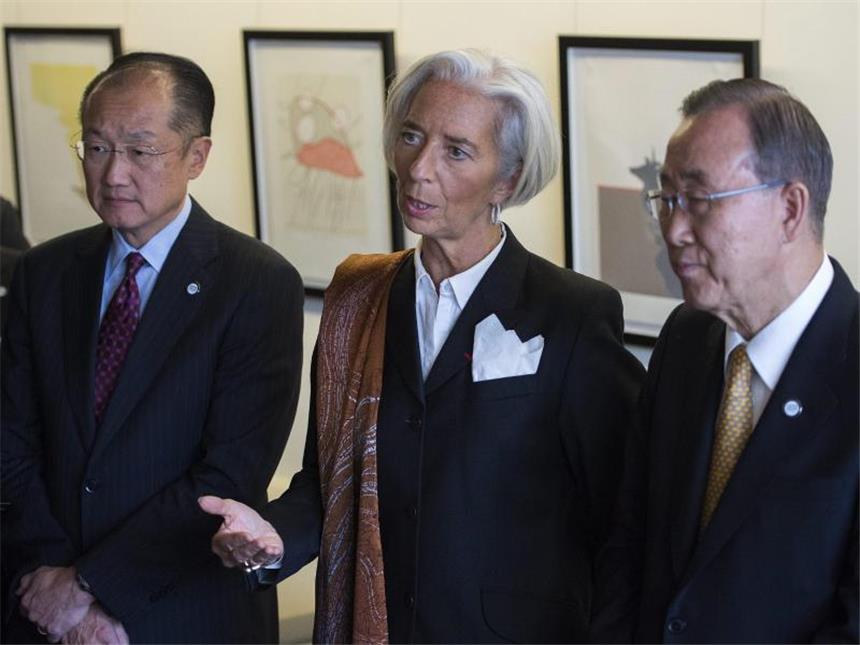 Frühjahrstagung von IWF und Weltbank geht zu Ende IWF-Chefin Christine Lagarde mit dem Präsidenten der Weltbank Jim Yong Kim (l) and UN-Generalsekretär Ban Ki-moon. Foto: Shawn Thew