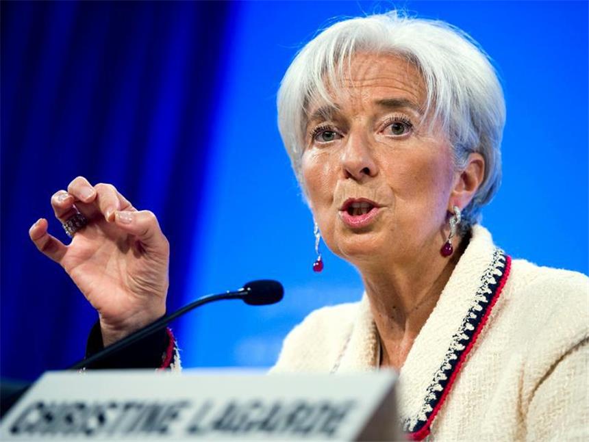 Streit um Reformaufschub für Athen - EU-Spitzen wollen Reform IWF-Chefin Lagarde fordert mehr Zeit zum Sparen für Griechenland. Kanzlerin Merkel reagiert reserviert und will erst den Troika-Bericht abwarten. Foto: Shawn Thew