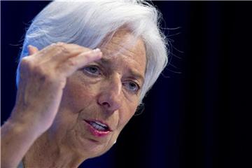 IWF-Chefin Lagarde spricht bei einer Pressekonferenz während des Auftakts der Jahrestagung von IWF und Weltbank. Foto: Jose Luis Magana/Archiv