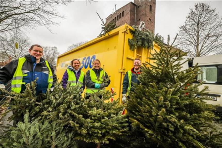 Wann werden in Dortmund die Weihnachtsbäume abgeholt? EDG nennt Termin Jährlich werden zu Anfang des Jahres die Weihnachtsbäume in Dortmund kostenlos abgeholt, wie hier im Jahr 2020.