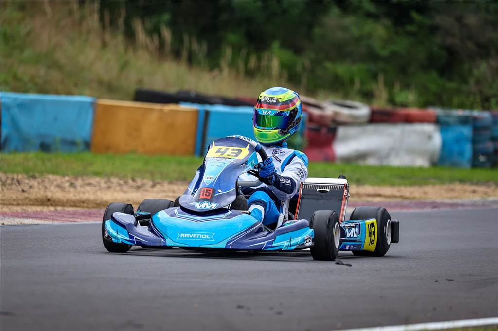 Neue Herausforderung für Rennfahrer Farin Megger Jahrelang war Farin Megger mit dem Kart unterwegs, jetzt wagt er etwas völlig Neues.