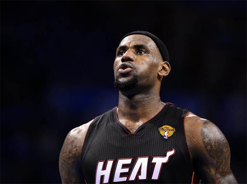 Matchwinner James: Miami gleicht im NBA-Finale aus James erzielte mit 32 Punkten die meisten Zähler für Miami. Foto: Larry W. Smith