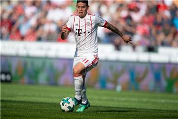 James Rodríguez absolvierte das komplette Programm. Foto: Swen Pförtner