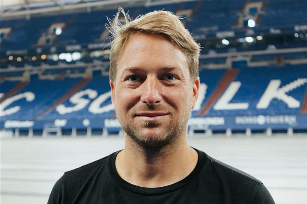 Welche Voraussetzungen brauche ich für ein Fußballstipendium in den USA? Jan Driessen ging einst selbst in die USA.