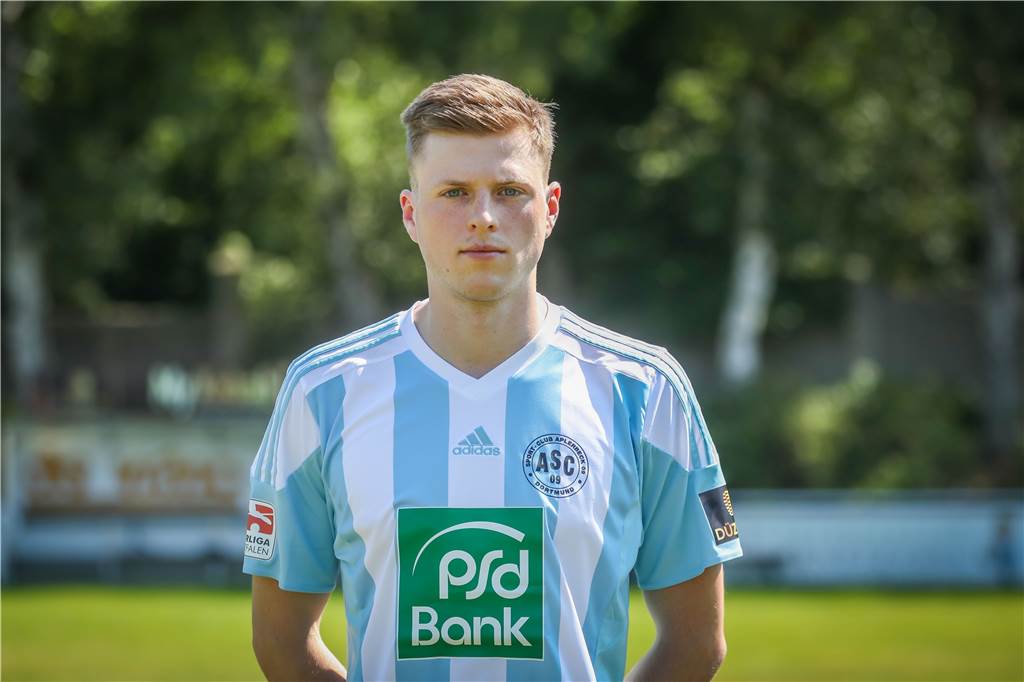 ASC 09 Dortmund verlängert mit wichtigen Stammkräften: „Das Zweikampfmonster bleibt“ Jan Friedrich bleibt beim ASC 09 Dortmund.