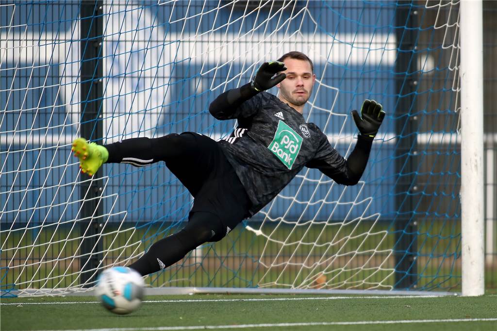 Wählt Dortmunds Top-Team- Zum Start: Wer ist Dortmunds bester Amateurfußball-Keeper? Jan Held spielt beim ASC 09 Dortmund in der Oberliga.